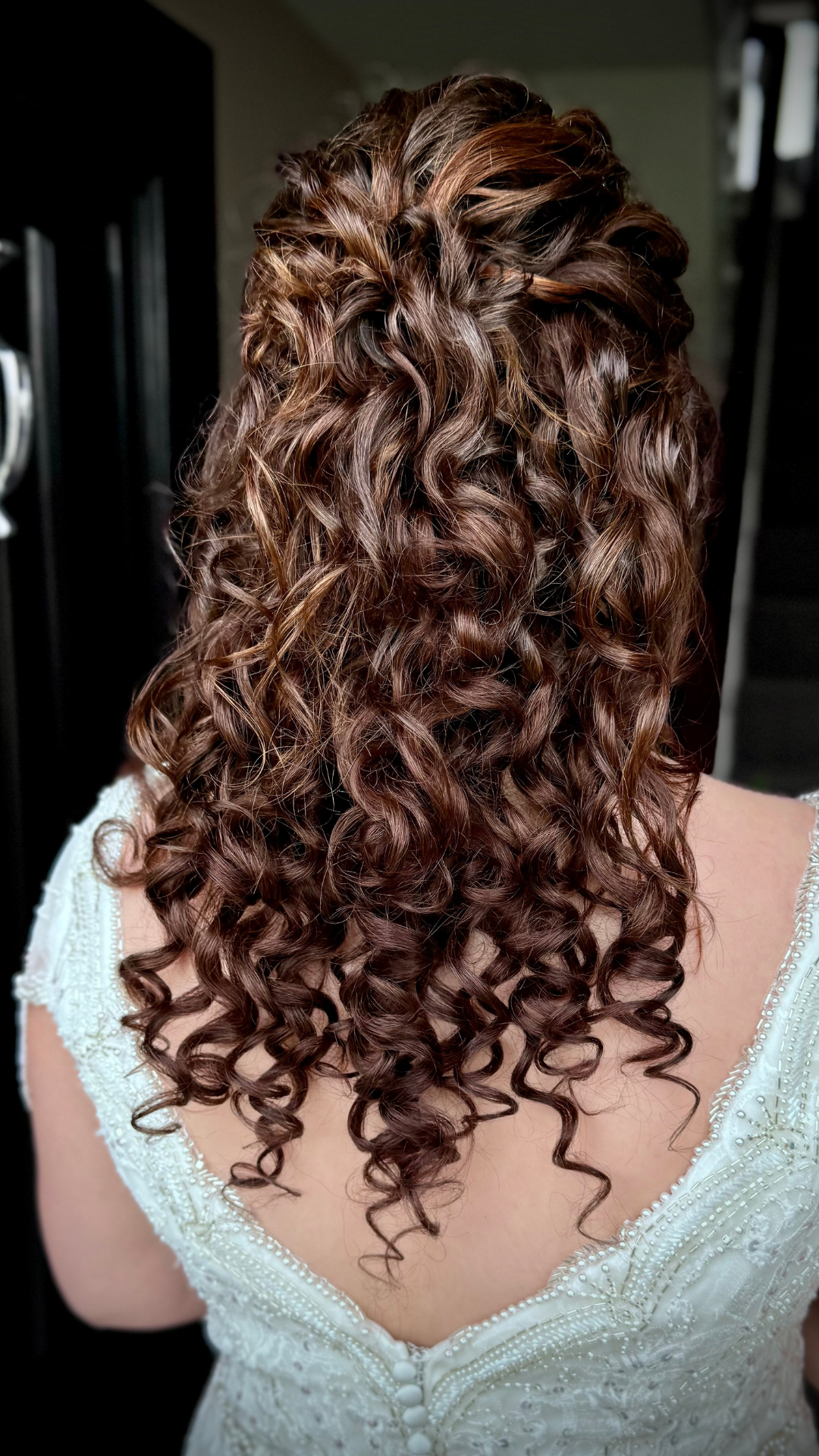 Hannah bridal curls