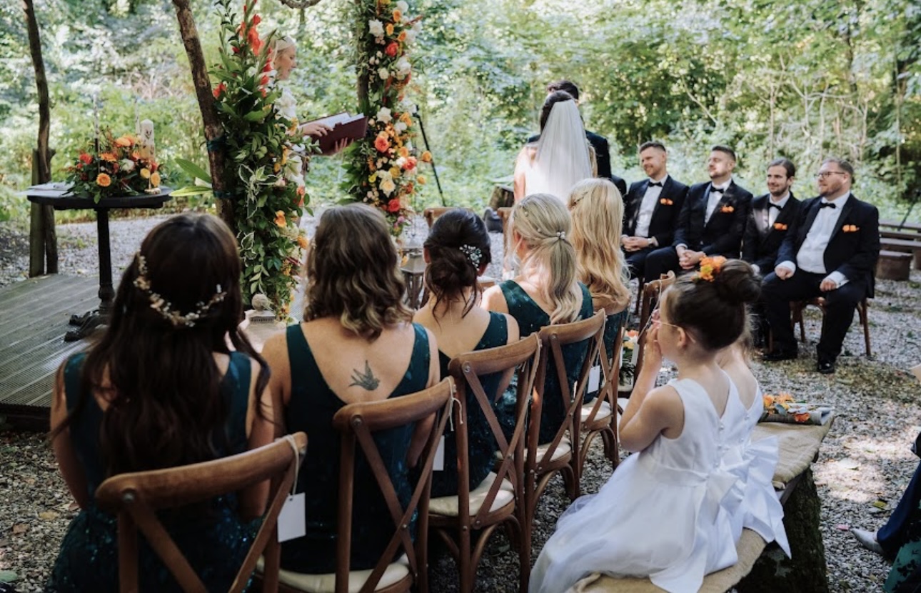 Kim Alexandra styling bridal hair